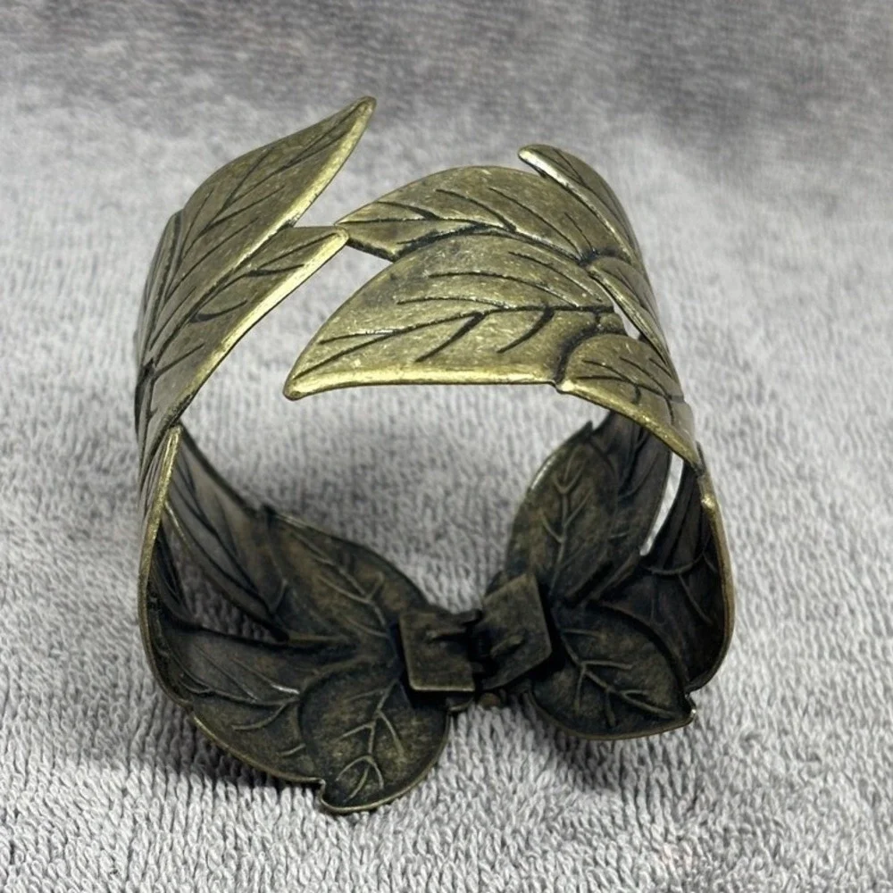 Leaf Cuff Bracelet Hinged‎ Boho Nature Statement Wide Laurel Wreath